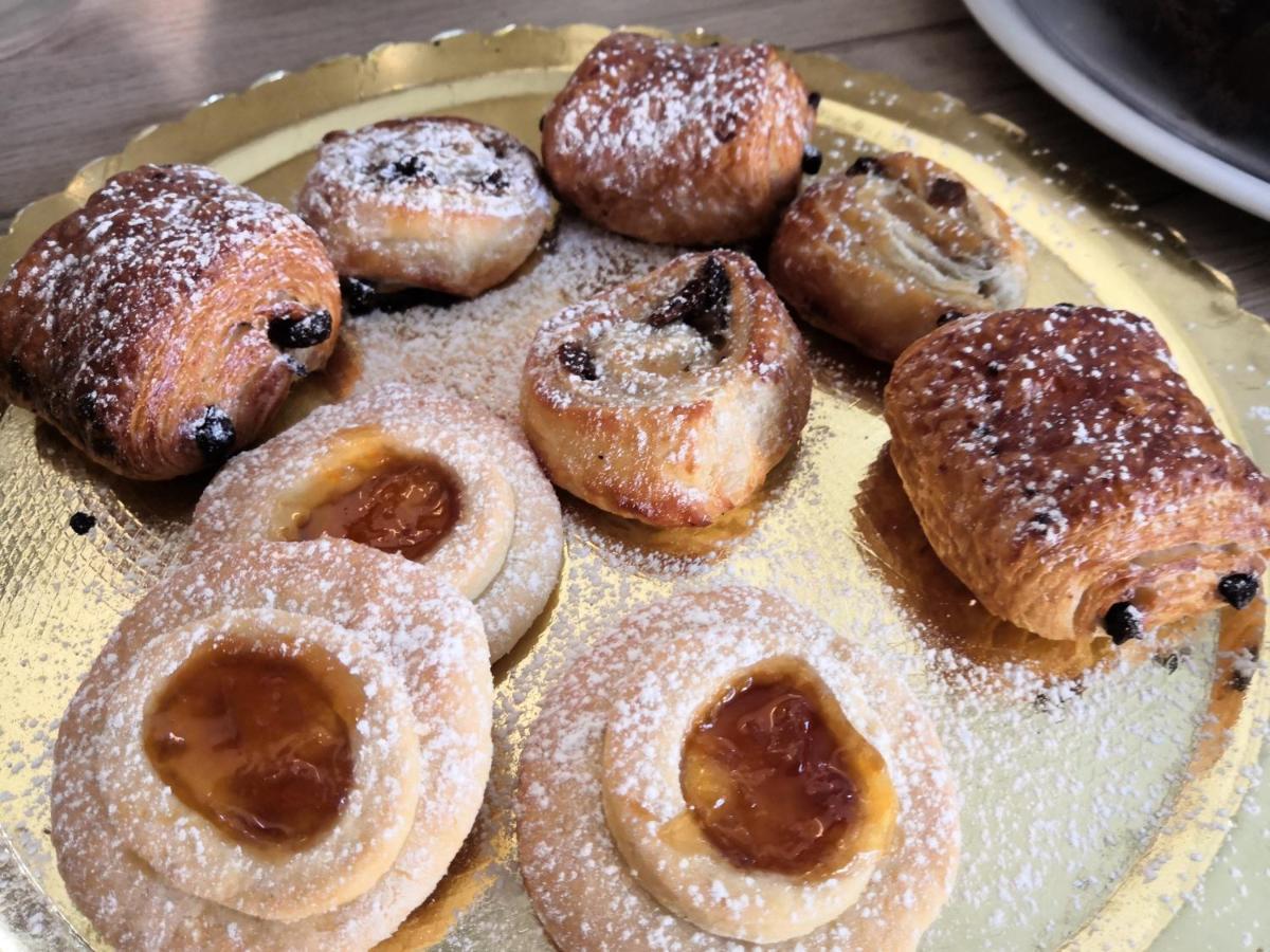 Hotel Iride Suite & Breakfast- Ideale Per Famiglie E Coppie 리치오네 외부 사진