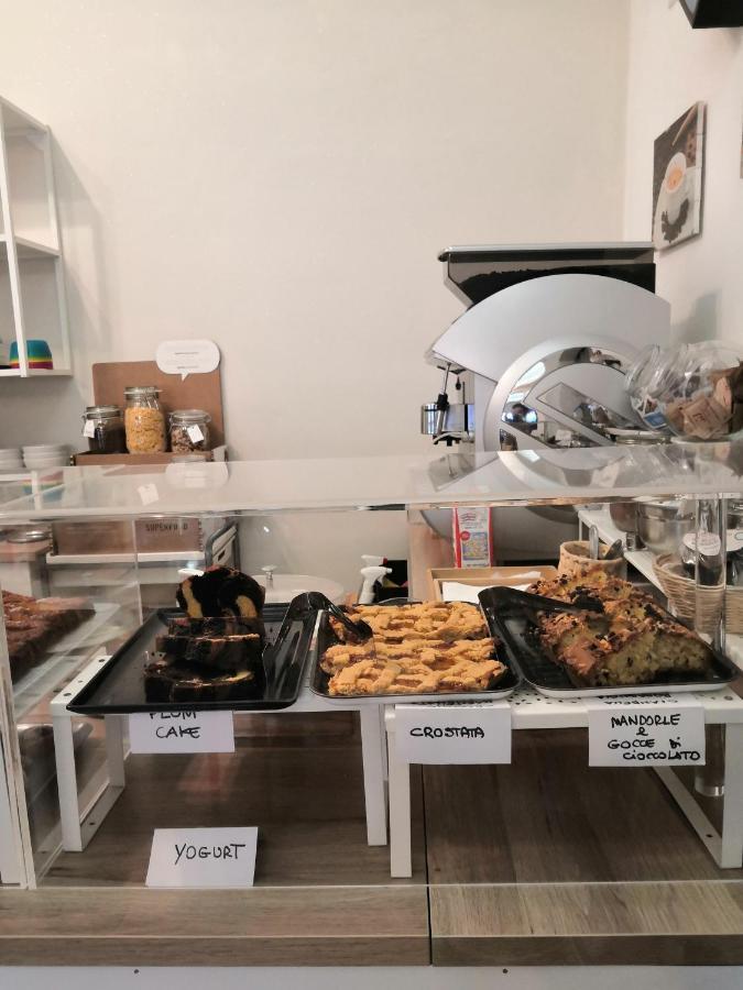 Hotel Iride Suite & Breakfast- Ideale Per Famiglie E Coppie 리치오네 외부 사진